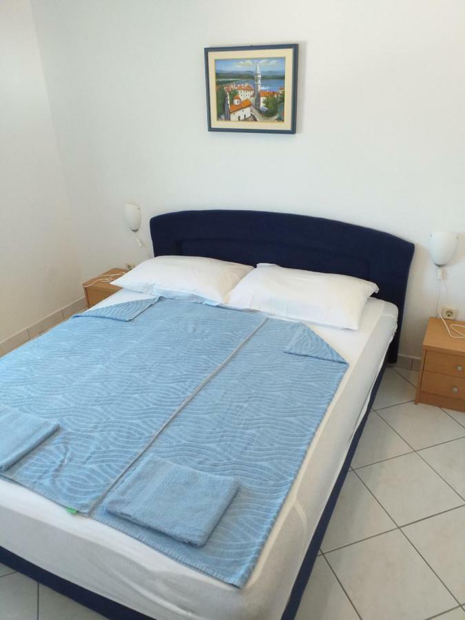 Apartments Vila Ana Вир Экстерьер фото